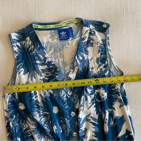 ADIDAS Floral Romper Shorts Size Small - Picture 10 of 11